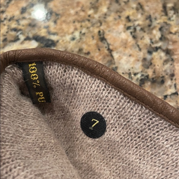 MaxMara sz 7 (fits small, IMO) Leather suede wool gloves w fringe tassels cocoa - Picture 6 of 9